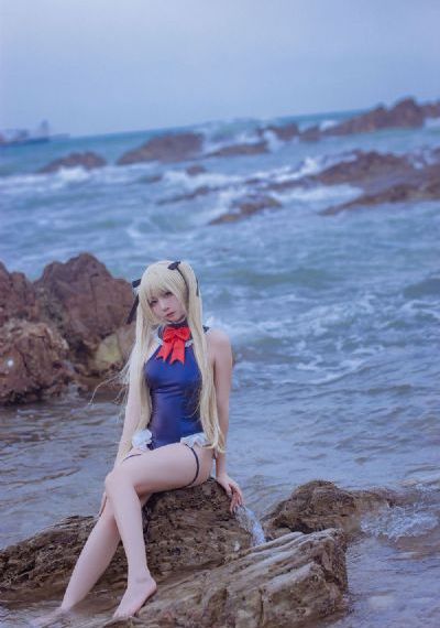 宝贝乖女你的奶真大水手机视频