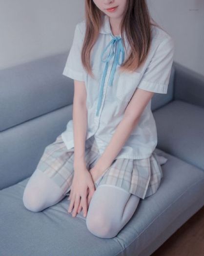 巜隔壁放荡人妻bd高清