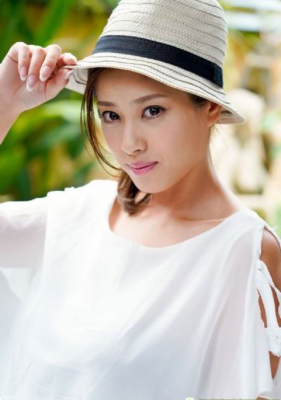 比基尼怪女